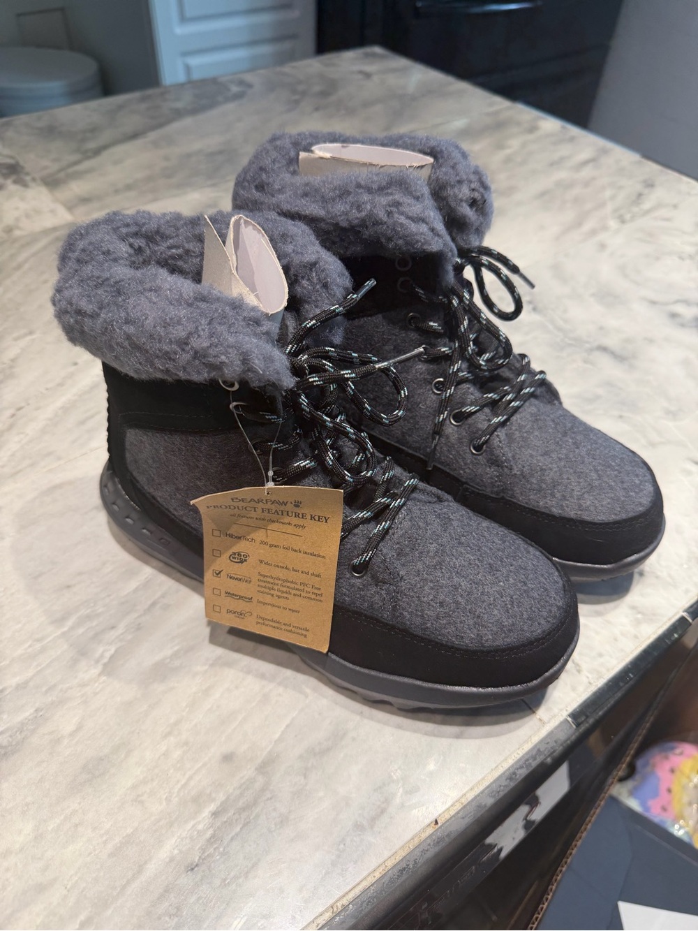 Bearpaw Cheryl Boot Black Gray Cozy Winter Boots for Women 7 no box brand new